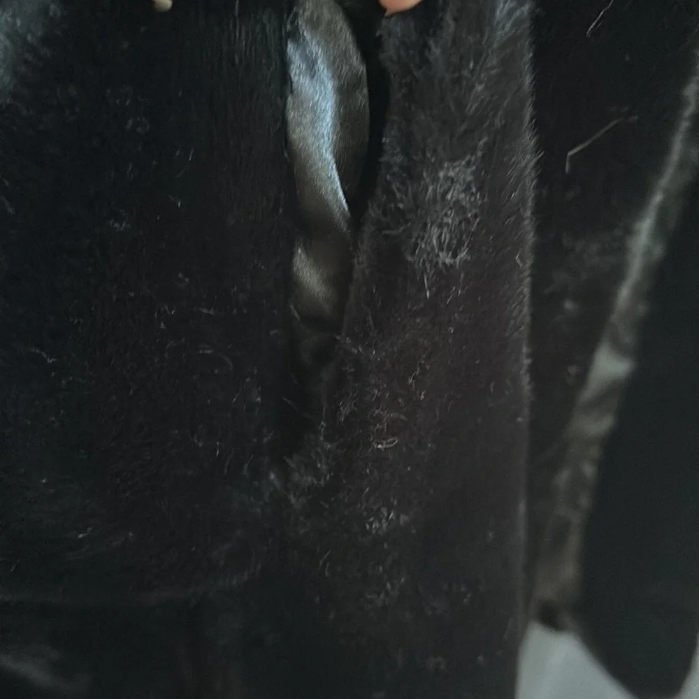 ⭐️SALE⭐️ Rachel Zoe Black Faux Fur Coat NWOT - Picture 12 of 17